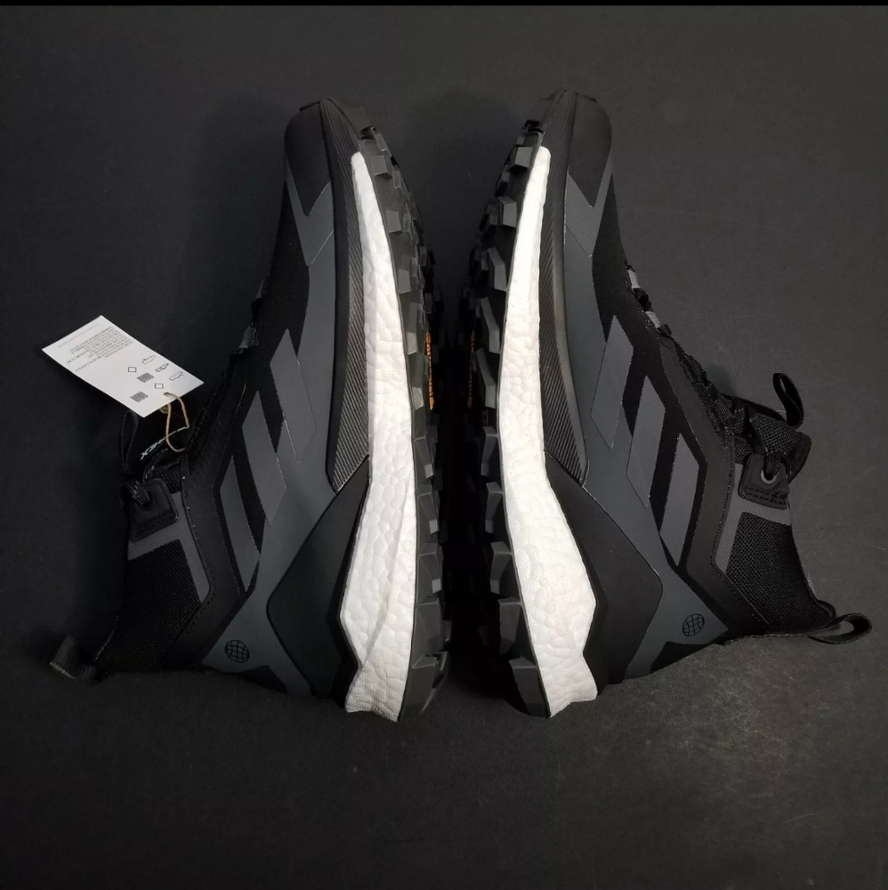 adidas Terrex Black and Gray Sneakers - Picture 7 of 10